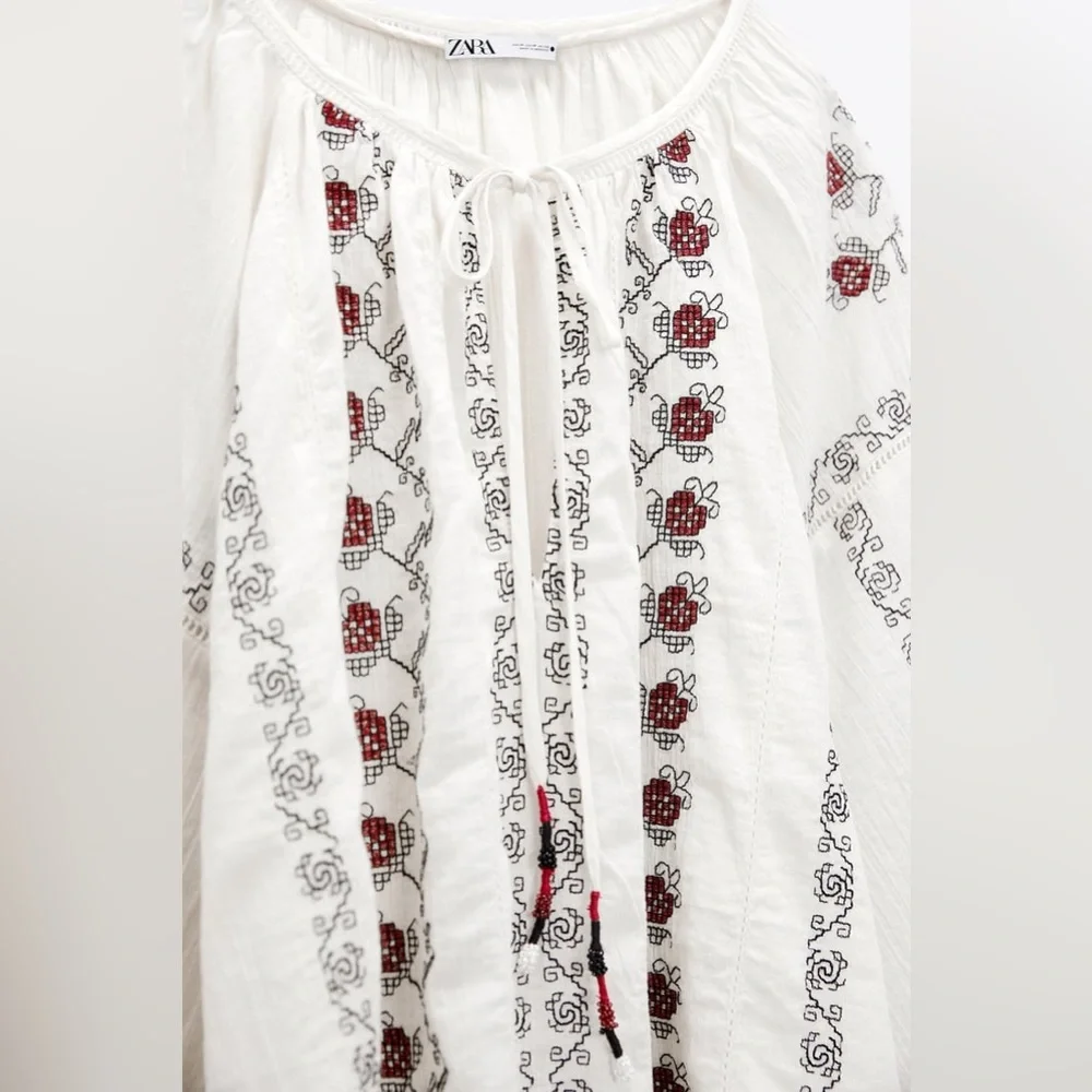 Zara embroidered blouse - Picture 5 of 8